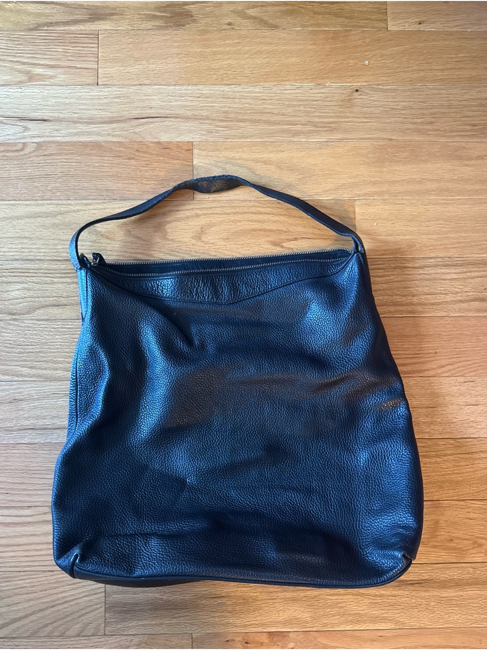 Everlane Black Pebbled Leather Shoulder Bag